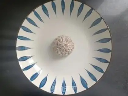 Make Round and round pearls step 9