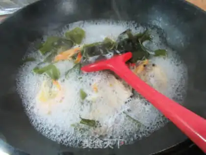Make Shrimp dry skirts with wheat noodles step 3
