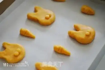 Make Rabbit almond cookies step 3