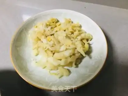 Make Sour sauce and lamb step 1