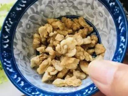 Make Gourmet, fried cabbage step 0