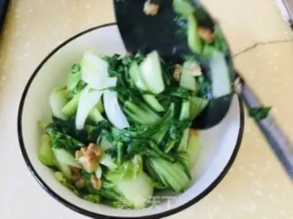 Make Gourmet, fried cabbage step 7