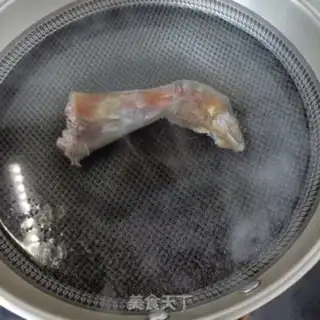 Make Pistol chicken soup step 2