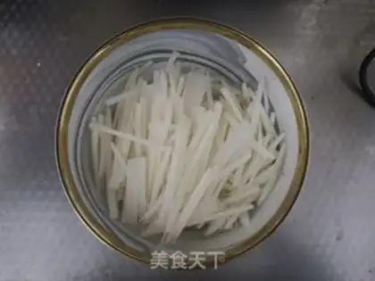 Make Egg soup step 1
