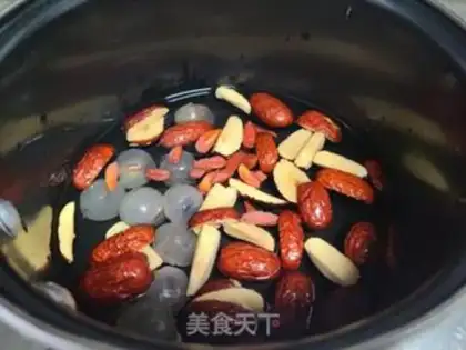 Make Red-tree tea step 3