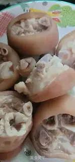 Make Nanjian peanut pig hoof step 0