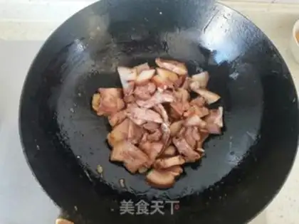 Make Chili fried pork step 4