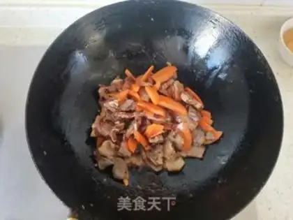 Make Chili fried pork step 5