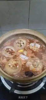 Make Nanjian peanut pig hoof step 5