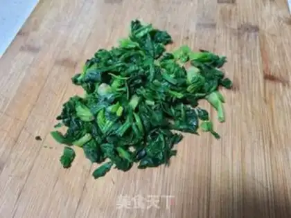 Make Spinach omelet soup step 2