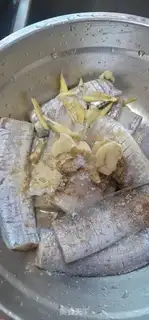 Make Pire salt garlic fragrance step 3