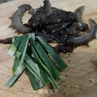 Make The sea cucumber step 4