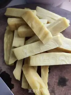Make Potato laced with eggs for yellow rice cake step 3