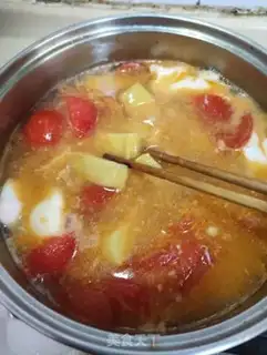 Make Potato laced with eggs for yellow rice cake step 7