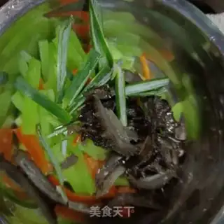 Make The sea cucumber step 7