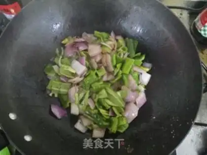 Make Onion fried liver step 4