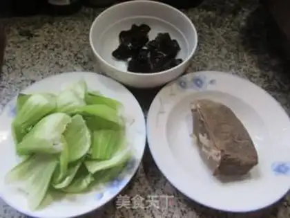 Make Black-muck beef fried vegetables step 0