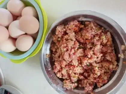 Make Gold egg dumplings step 3