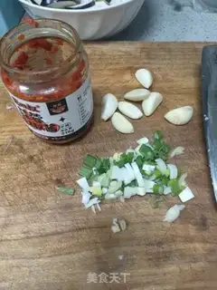 Make Garlic peppers, steamed pink cabbage step 5