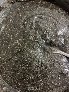 Make Black-sesame-coloured soup step 4