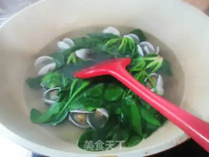 Make Round toad spinach soup step 6