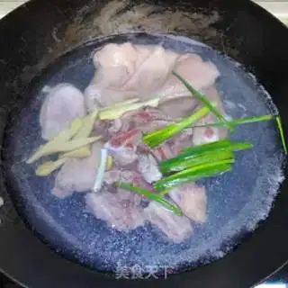 Make Olive pig belly soup step 3