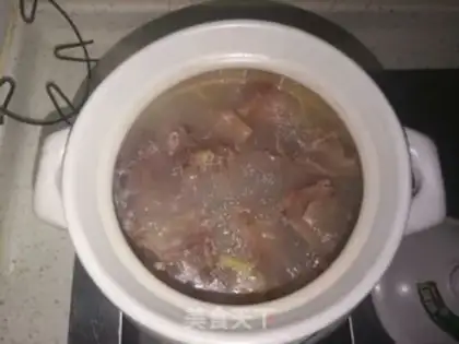 Make The lamb head, radish soup step 4