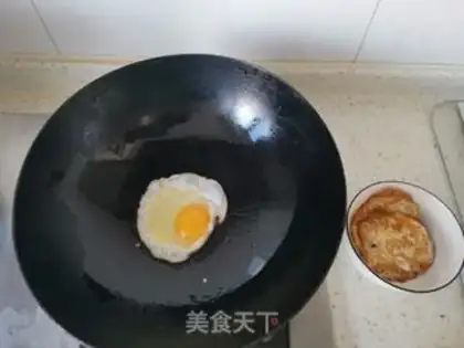 Make Egg soup step 2