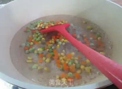 Make Scrambled fish balls dry step 2