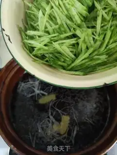 Make Blue radish tofu tofu soup step 4