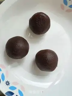 Make Red bean pancakes step 2