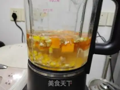 Make Pumpkin corn juice step 1