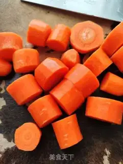 Make Carrot horse-to-hoe goat soup step 0