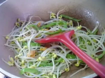 Make Pyramid clams and soybeans step 4
