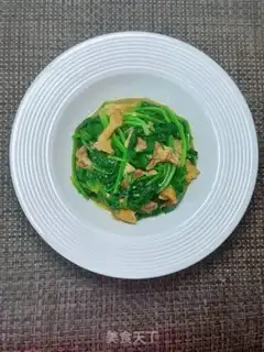 Make Spinach fried eggs step 9