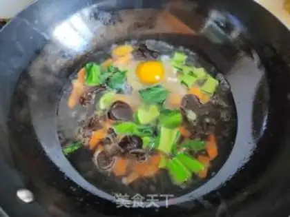 Make Egg and meat pastry step 2