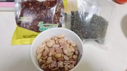 Make Homemade drunk peanuts step 0