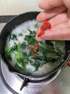 Make Spinach liver soup step 12