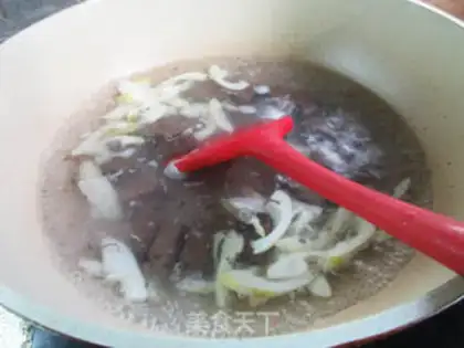Make Duck-blooded thunder step 4