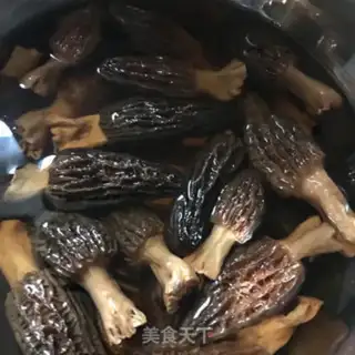 Make The celery fried the sheep
