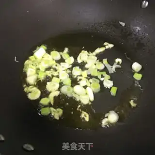 Make The celery fried the sheep