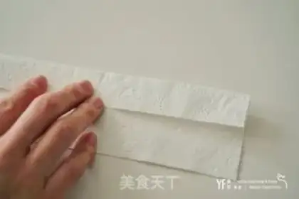 Make A tissue rose step 0