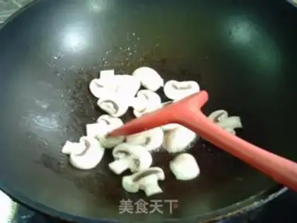 Make Mushrooms, swirl step 3