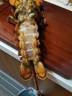 Make Fresh lobster step 1