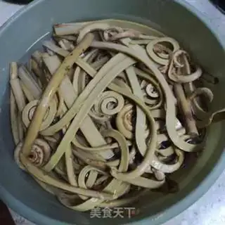 Make Sour sauce step 0