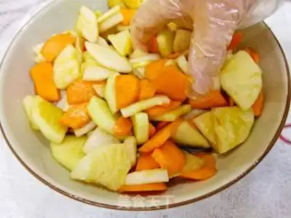 Make Homemade sour spicy carrots step 6