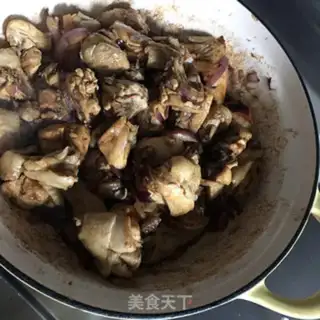 Make Curry chicken and potatoes step 3