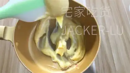 Make Scratch the tea caterpillar butter bread step 21