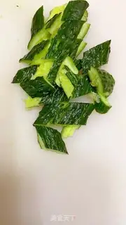 Make cucumber with eggs step 1