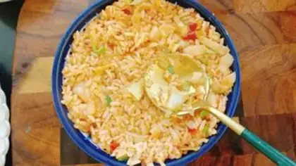 Make Hot cabbage shrimp fried rice step 9